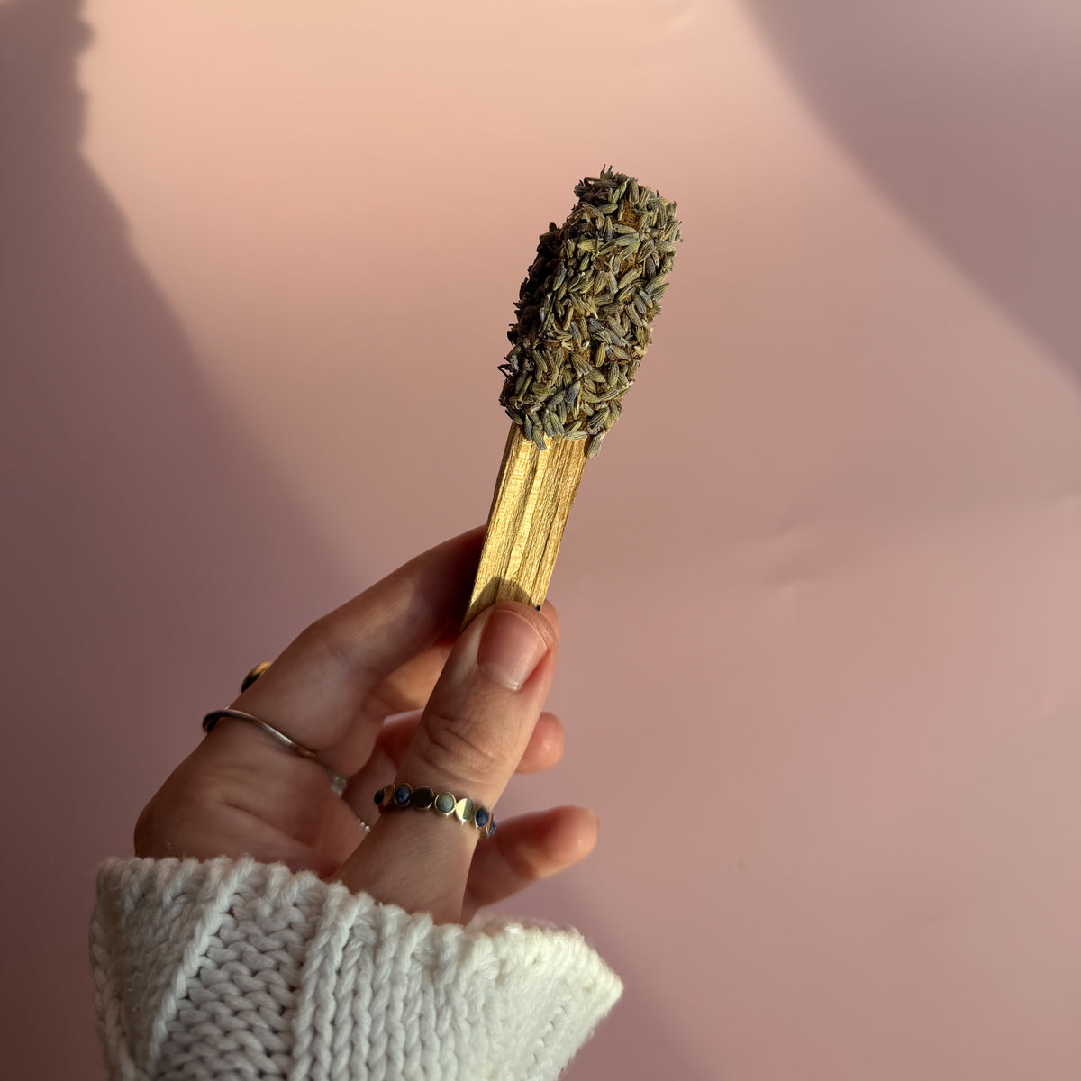BLOOMING PALO SANTO