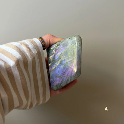PURPLE LABRADORITE